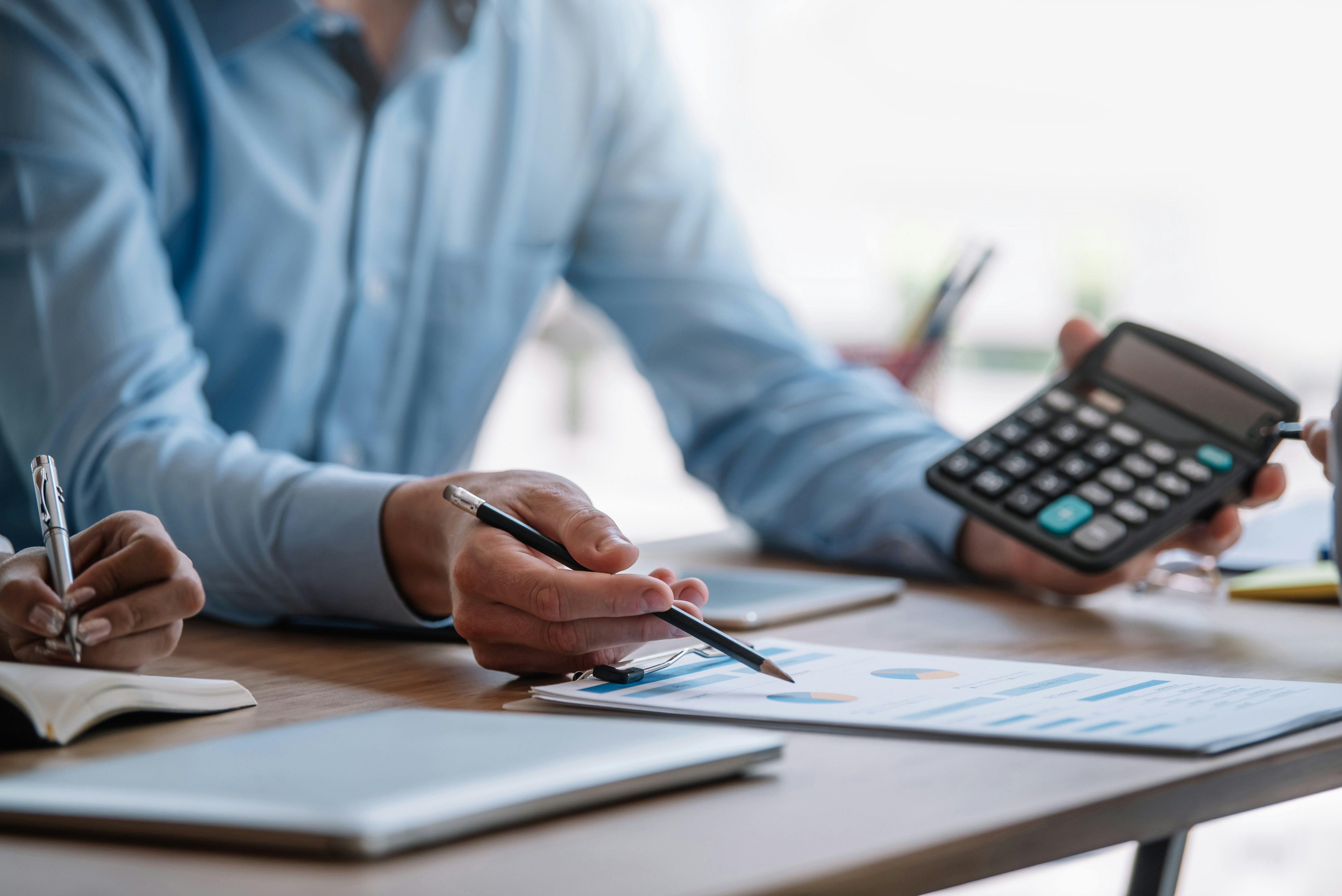 Closing Costs in Atlanta: What Buyers and Sellers Each Pay